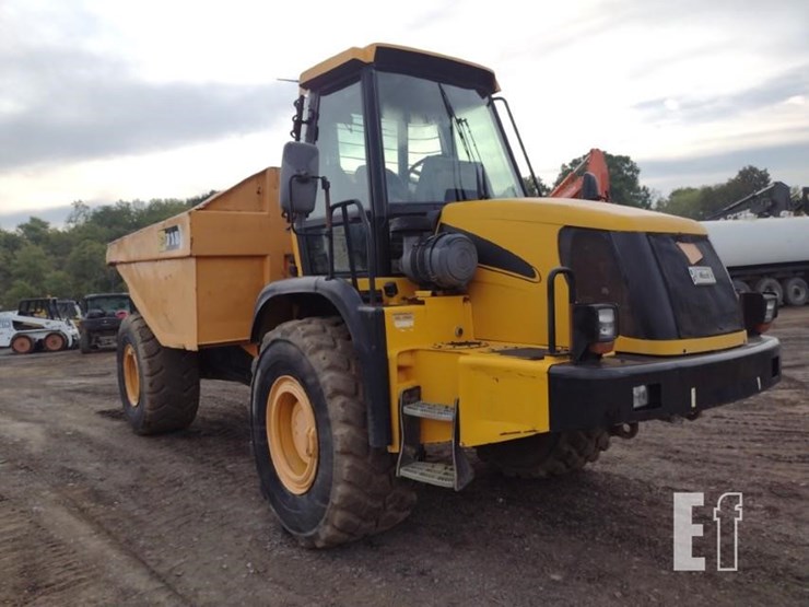 jcb-718-image-28