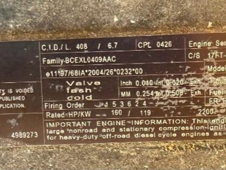 2012-hyundai-160d-7e-image-11