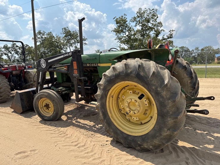 john-deere-2350-image-8