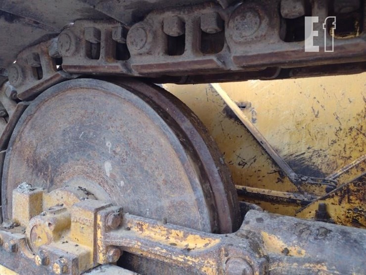 2005-deere-450j-lgp-image-24