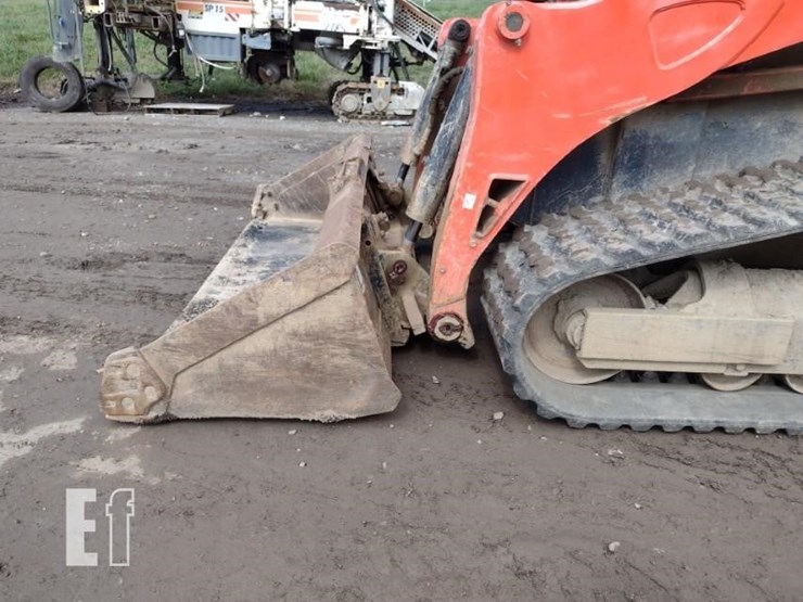 kubota-svl90-2-image-31