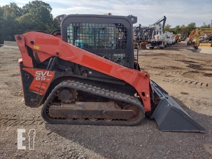 kubota-svl65-2-image-3