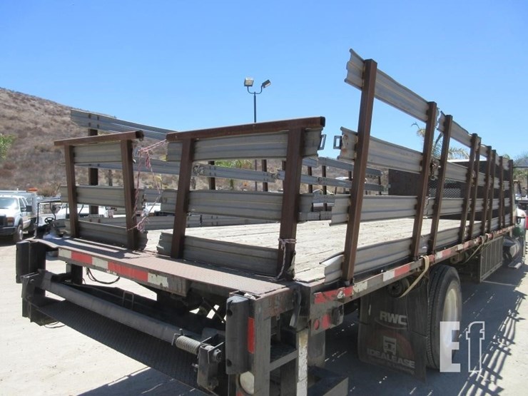 2014-international-durastar-4300-image-18