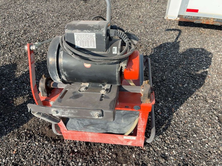 husqvarna-ms-355-electric-brick-saw-image-6