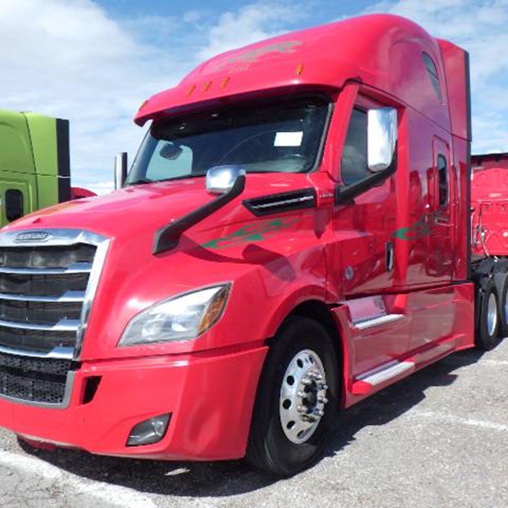 2022 FREIGHTLINER CASCADIA 126