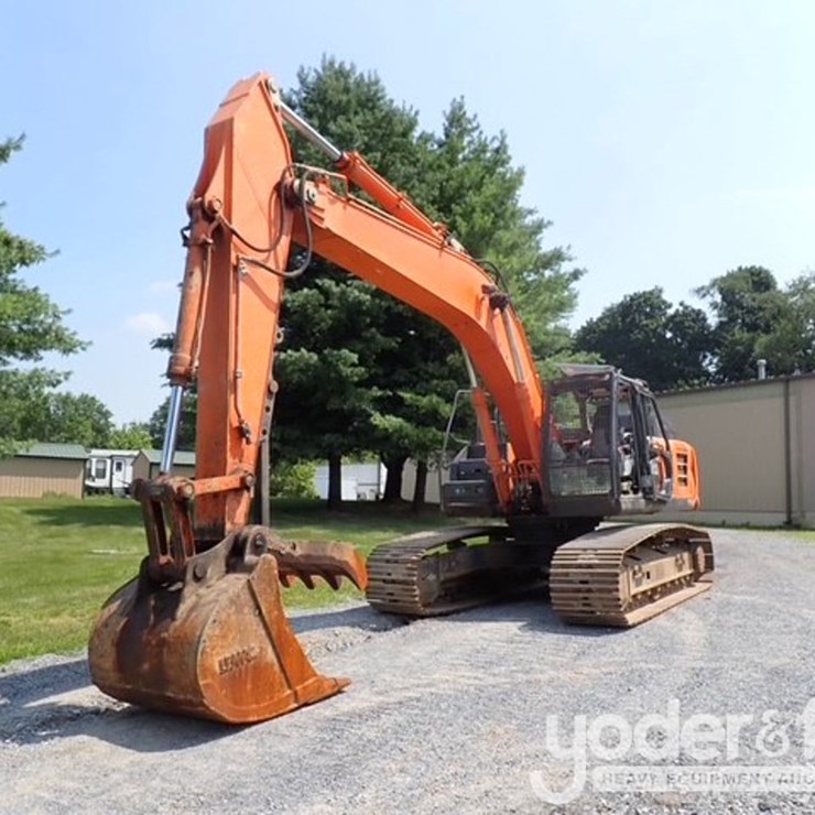 2015 HITACHI ZX300 LC-6