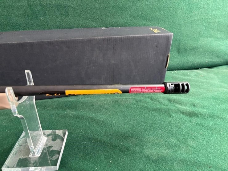 new-browning-x-bolt-300win-mag-rifle-image-4