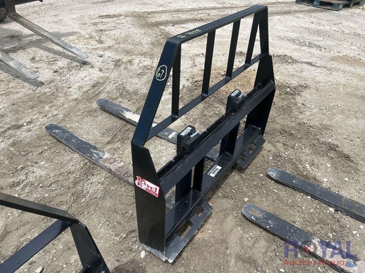 2025-kivel-48in-forks-and-frame-skid-steer-attachment-image-3