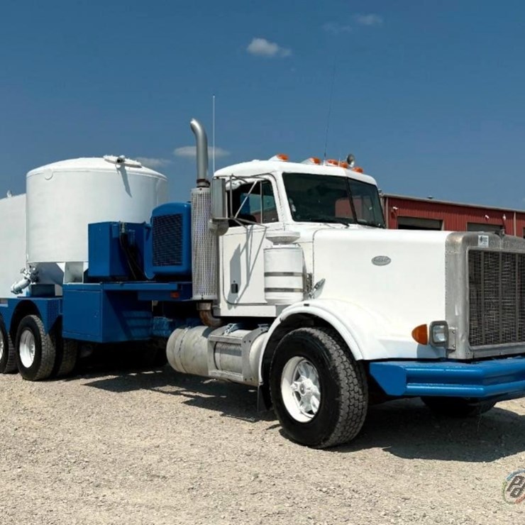 1990 PETERBILT 357