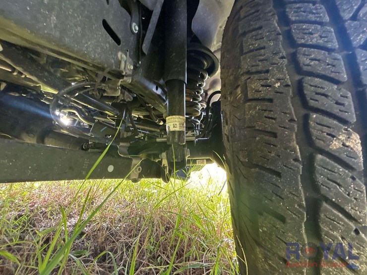 2023-jeep-gladiator-sport-4wd-sut-image-18