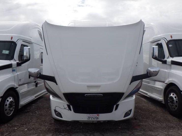 2024-freightliner-cascadia-126-image-15