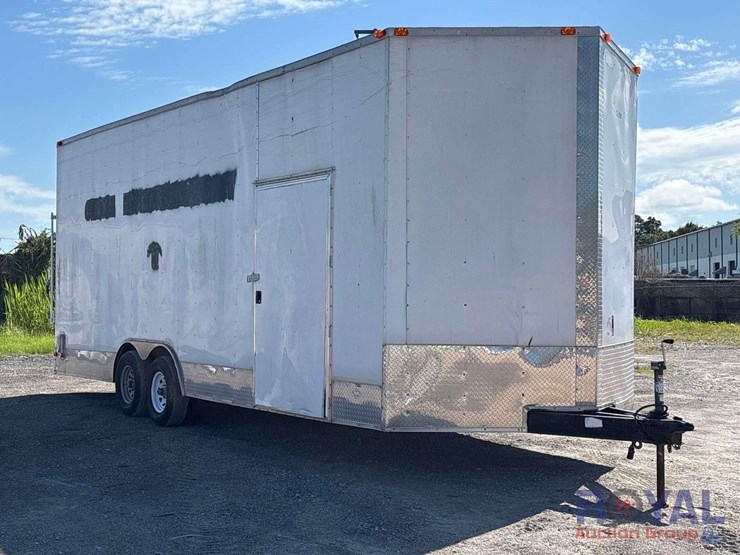 24ft-t/a-enclosed-cargo-trailer-image-2
