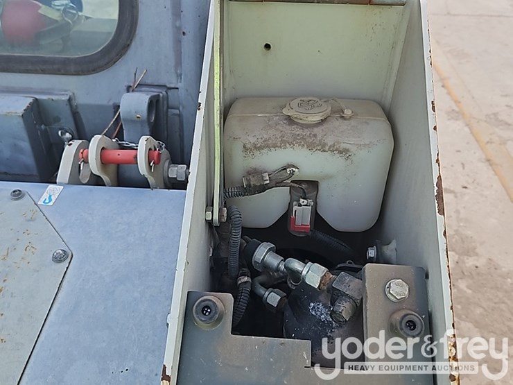 2023-takeuchi-tl6r-image-17