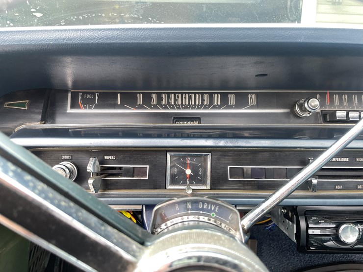1965-ford-50-image-24