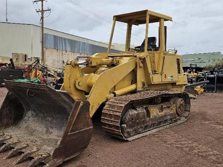 1981-caterpillar-953-image-1