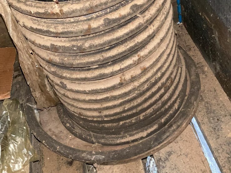 #145-•-hydraulic-motor,-bearing-inserts,-hyd-hose-and-grease-image-4