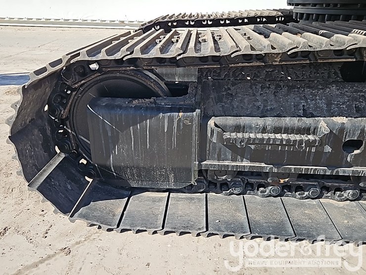 2021-caterpillar-320gc-image-22