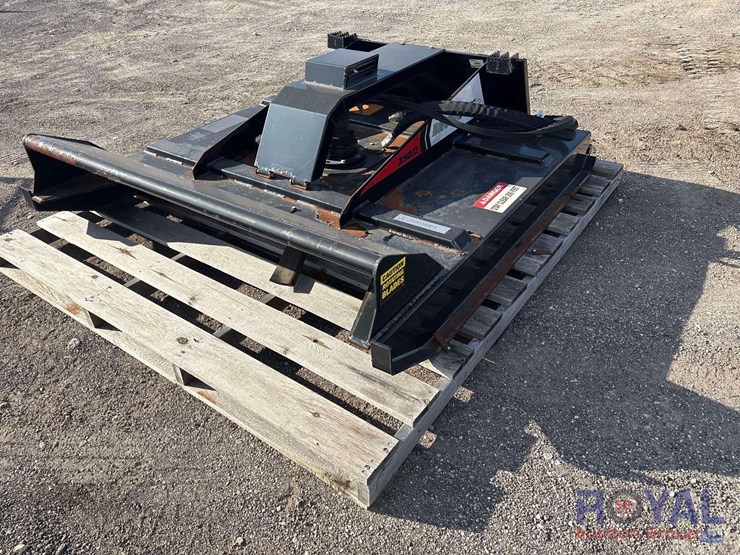 brushfox-xhd72-72in-rotary-brush-cutter-skid-steer-attachment-image-5
