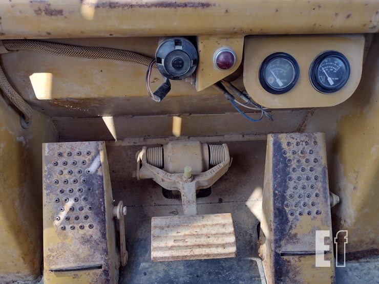 1989-caterpillar-953-lgp-image-7