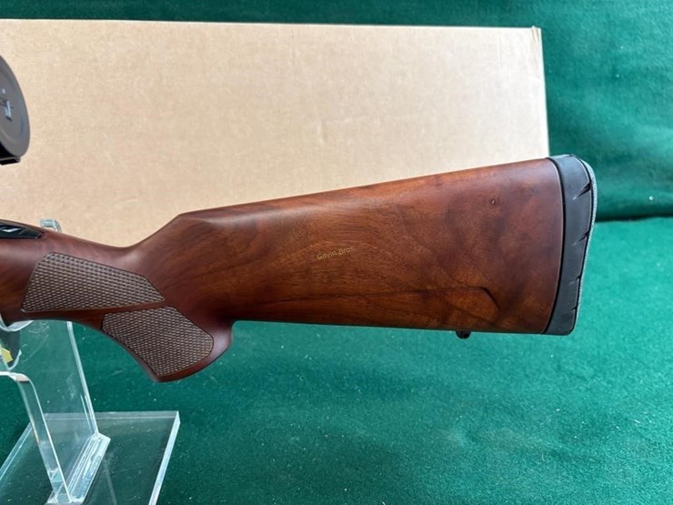 new-winchester-xpr-7mm-rem-mag-rifle-image-10