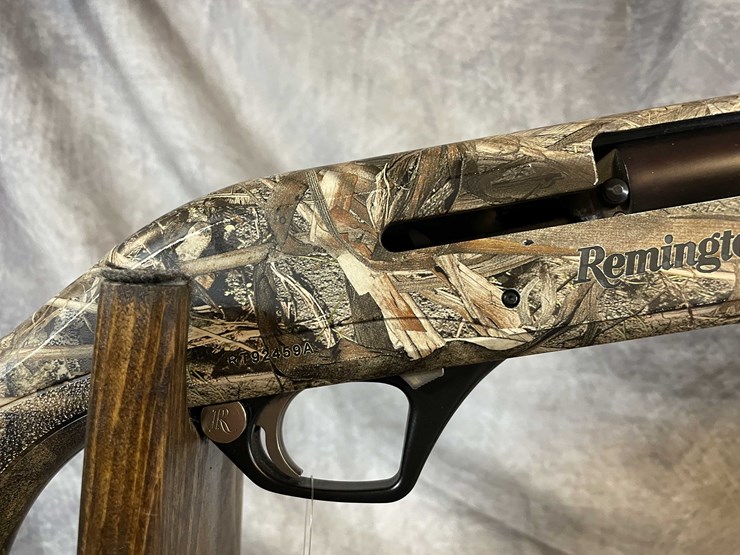 #4826-•-remington-versa-max-12-ga.-semi-auto-shotgun,-sn:-rt92459a-image-8