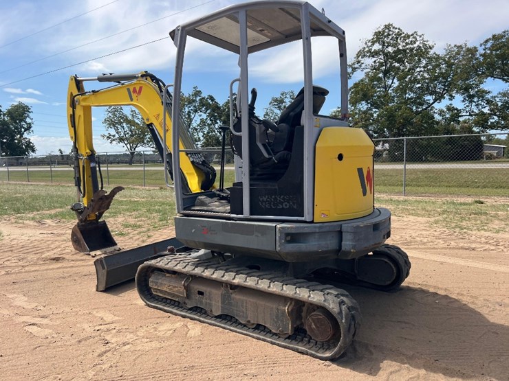 wacker-neuson-ez36-image-2