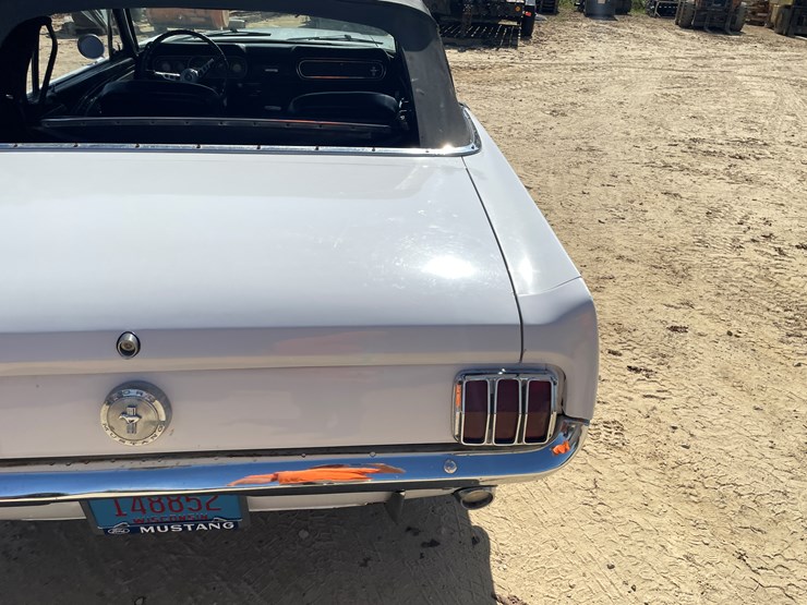 #7017-•-1966-ford-mustang-convertible-(downing,-wi)-(has-wi-title)-image-47