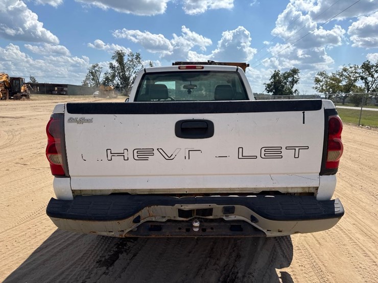 2007-chevrolet-silverado-image-7