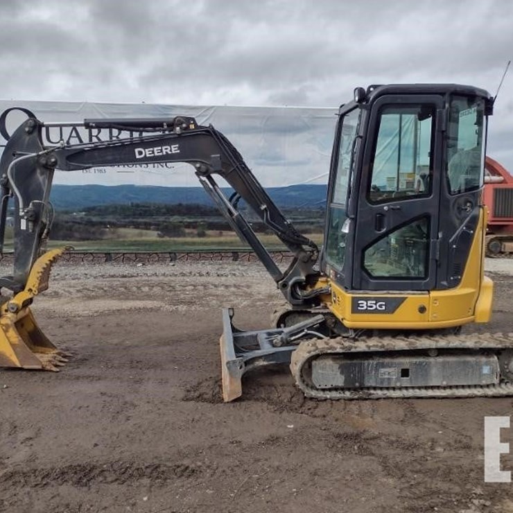 2022 DEERE 35G