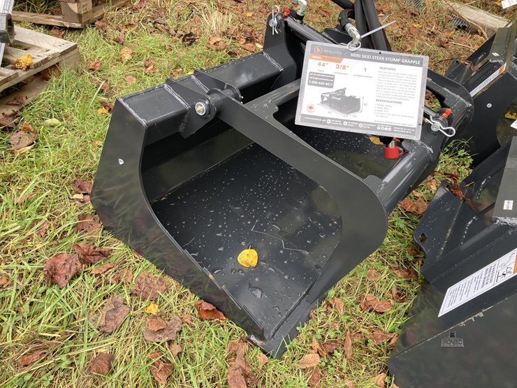 wolverine-msg-11-44w-mini-skid-grapple-bucket-image-1