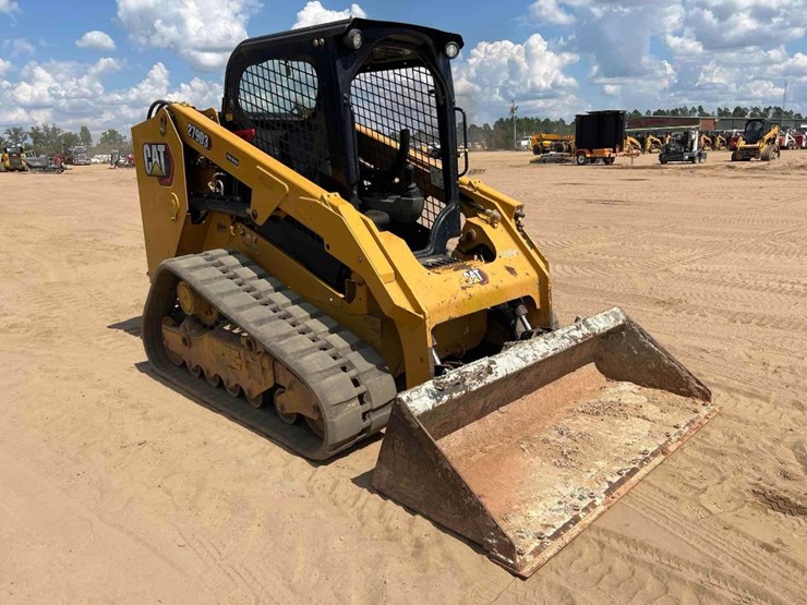 2021-caterpillar-279d3-image-6