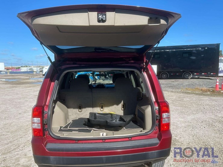 2014-jeep-patriot-image-25