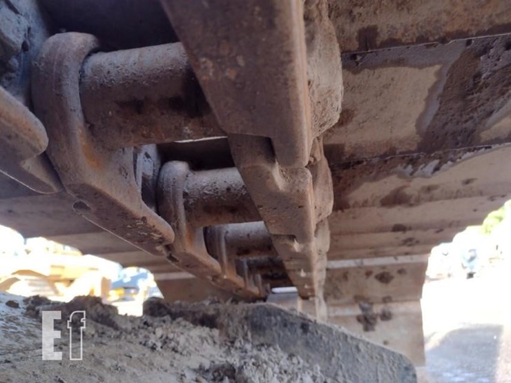 john-deere-210-image-29