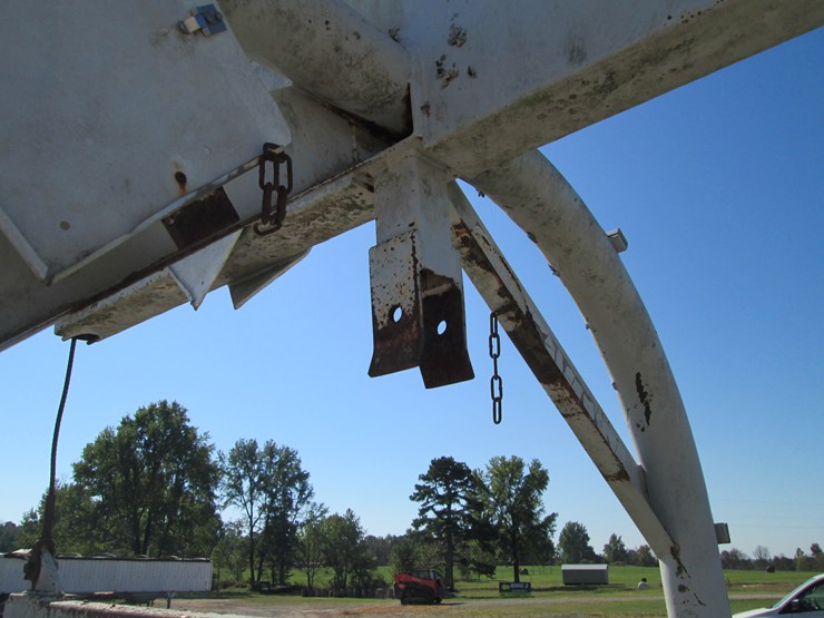 #29451-•-12'-s/a-steel-propane-tank-trailer-image-9