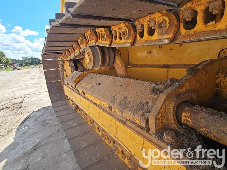 2016-deere-450j-image-10