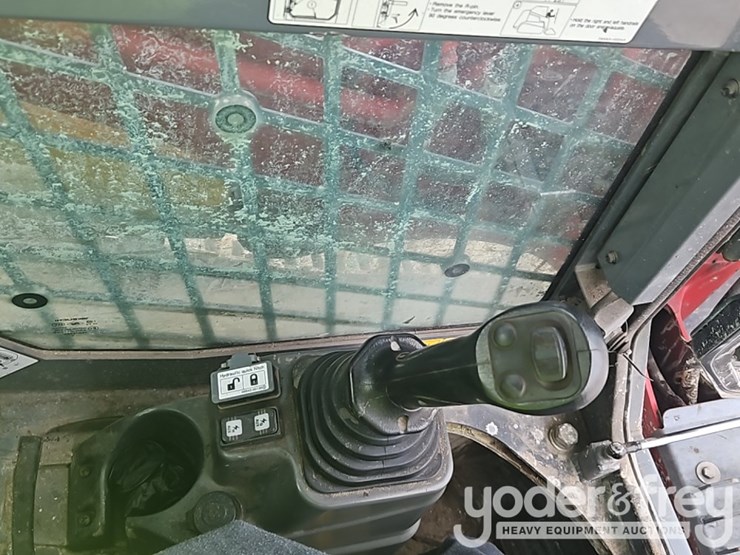 2023-takeuchi-tl6r-image-20