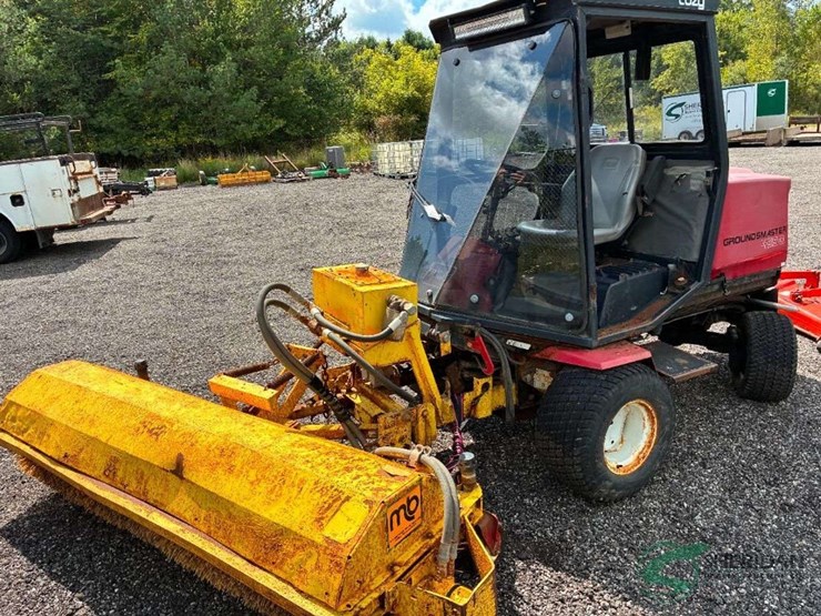1992-toro-groundsmaster-455d-image-1