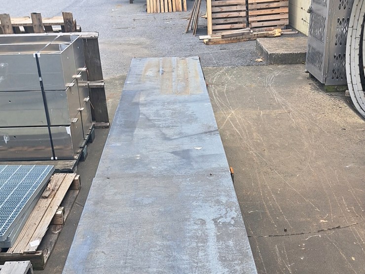 #182-•-11'1"×24"×31"-steel-table-image-4