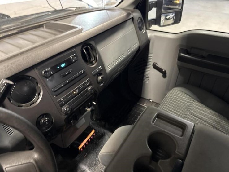 2012-ford-f250-image-19