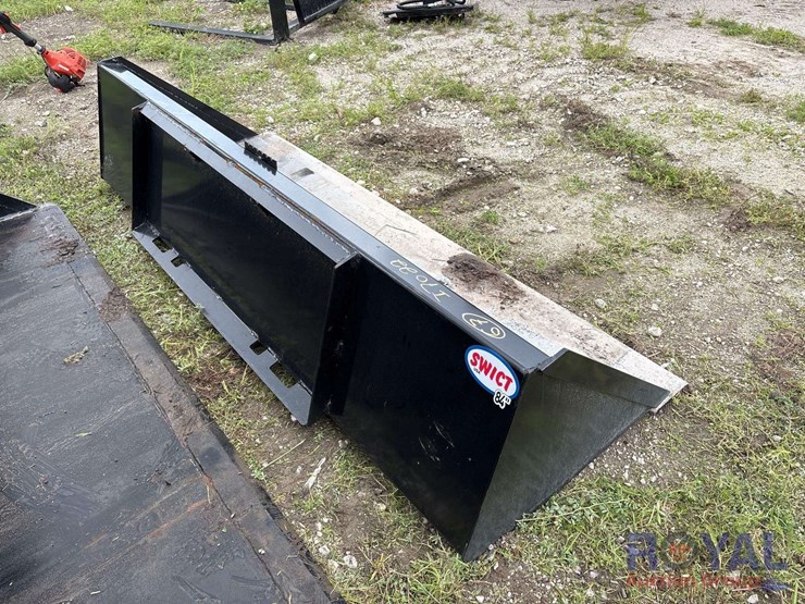 2025-swict-84in-bucket-skid-steer-attachment-image-3