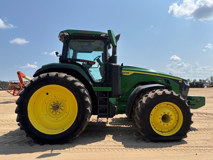 john-deere-8r-310-image-5