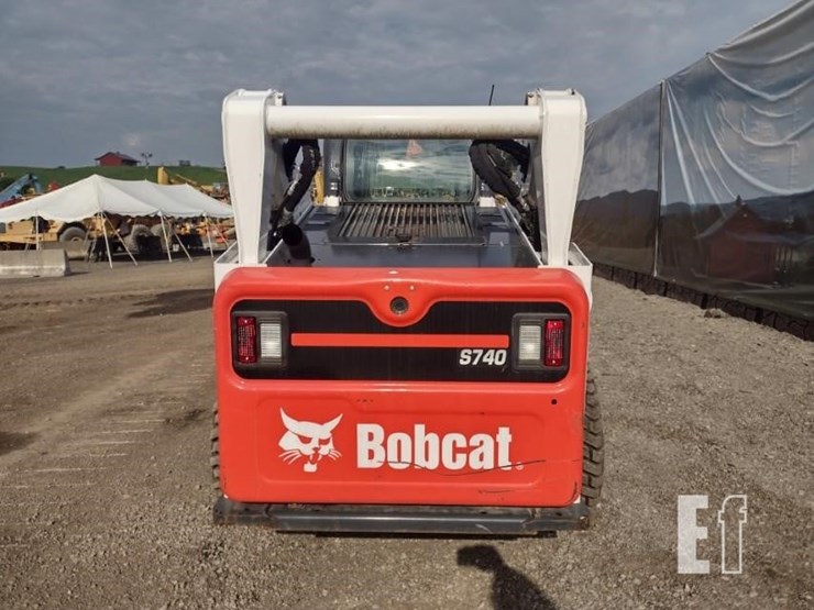 2022-bobcat-s740-image-4