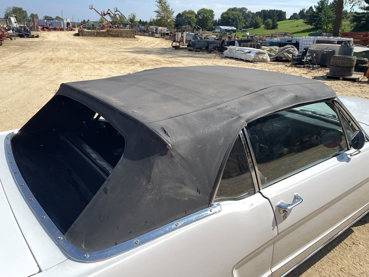#7017-•-1966-ford-mustang-convertible-(downing,-wi)-(has-wi-title)-image-66