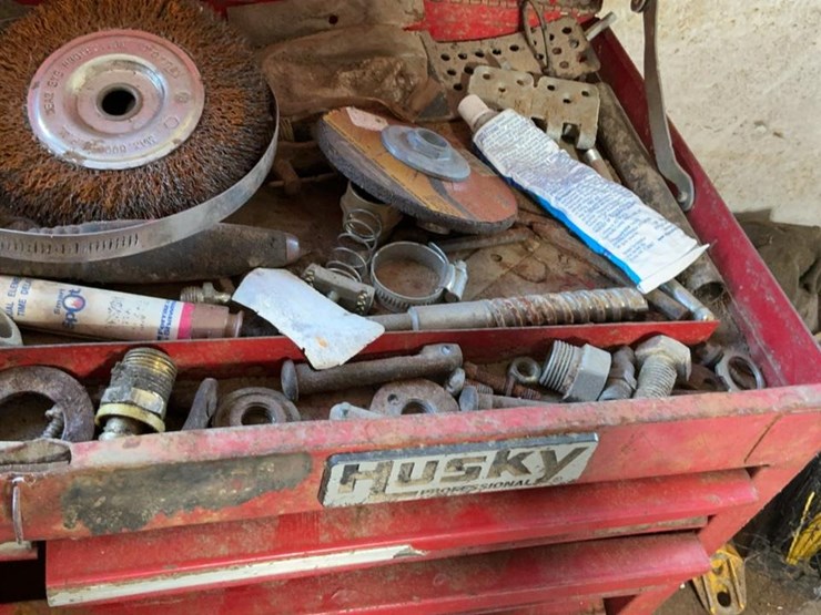 #148-•-steel-workbench-and-contents-image-8