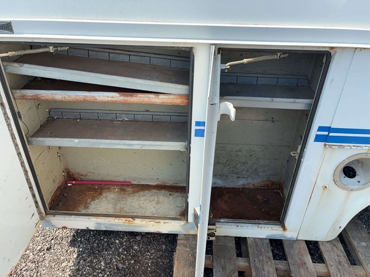 service-body-for-dually-truck-10ft-knapeide-image-5
