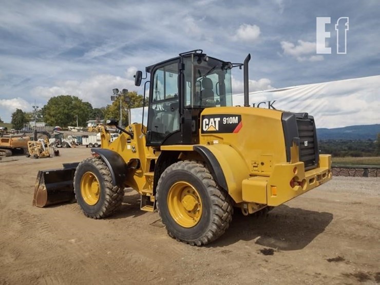 2018-caterpillar-910m-image-35