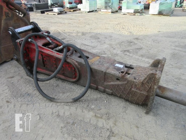 caterpillar-330-image-6