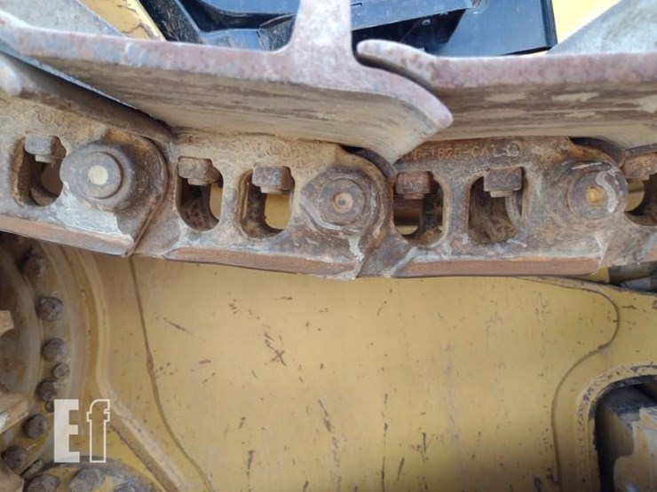 2015-caterpillar-d6n-xl-image-38