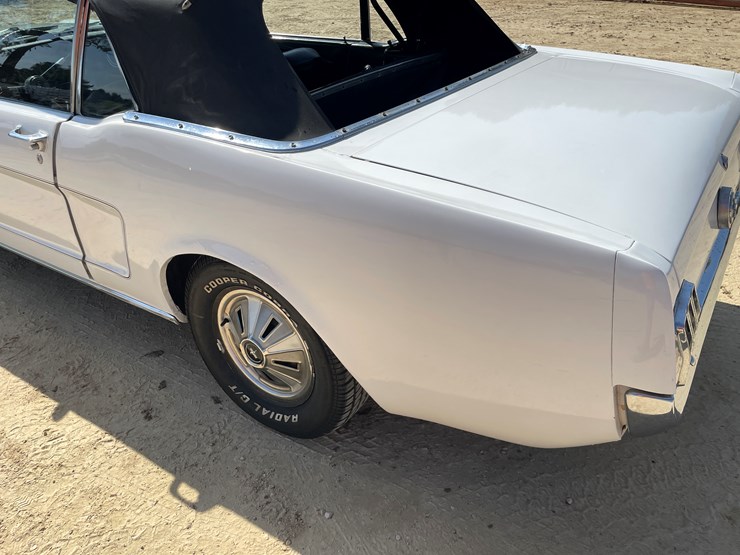 #7017-•-1966-ford-mustang-convertible-(downing,-wi)-(has-wi-title)-image-52