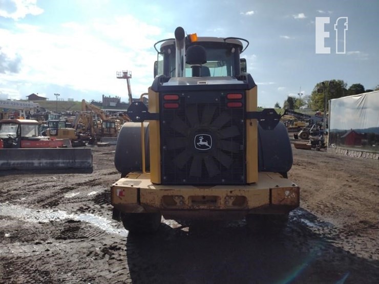 2013-deere-624k-image-4